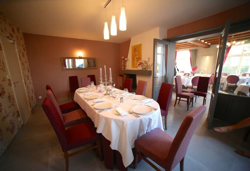Отель Restaurant Le Lion D Or