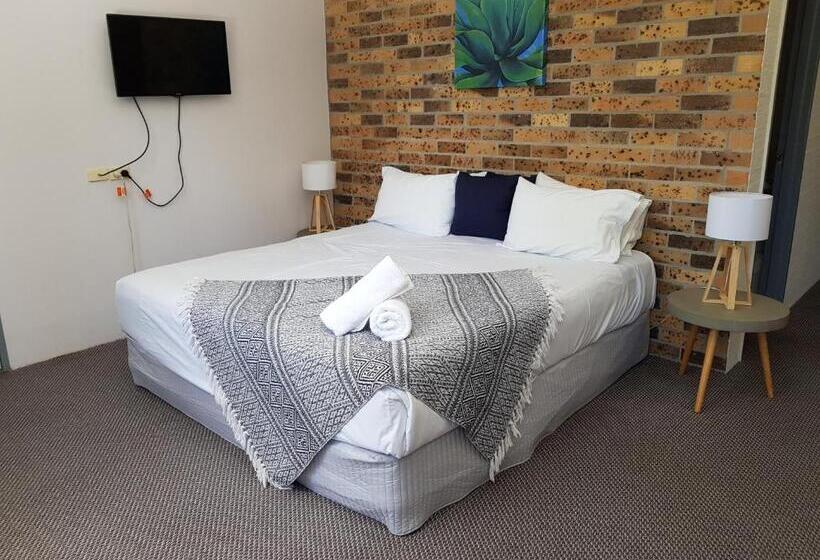 هتل Seabreeze Beach