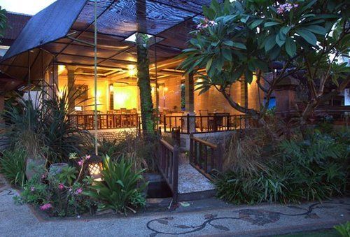 ホテル Sukun Bali Cottages