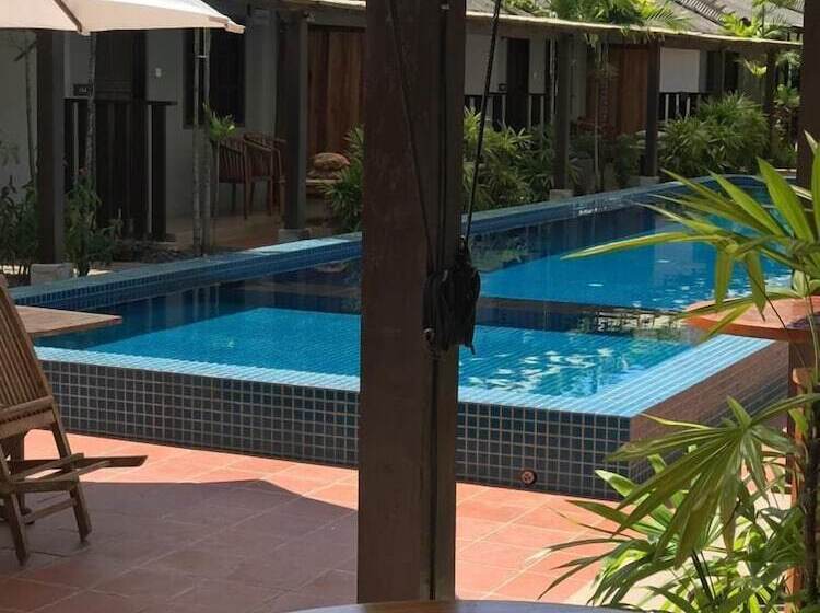 هتل Tropical Resort Langkawi