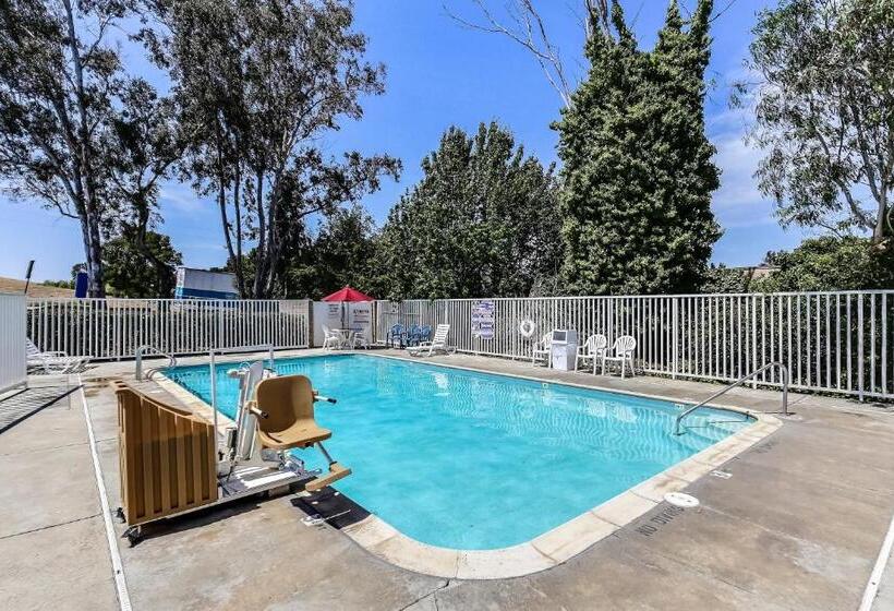 מוטל Park Inn By Radisson, Livermore