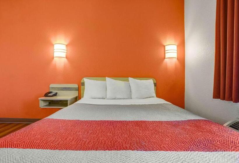 Motel 6 Lemoore, Ca