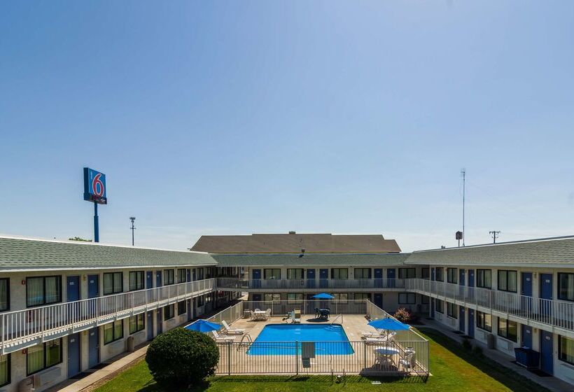 Motel 6bellmead, Tx  Waco