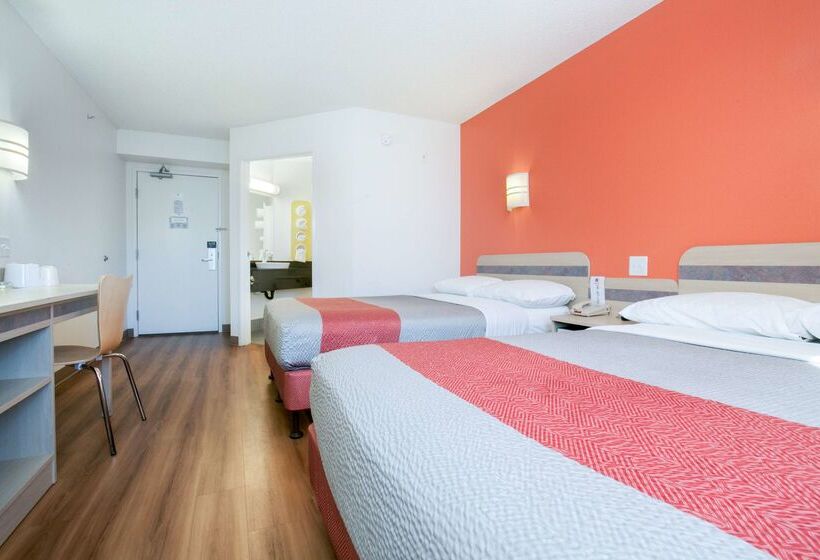 Motel 6brooklyn Center, Mn  Minneapolis