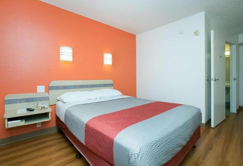 Motel 6brooklyn Center, Mn  Minneapolis