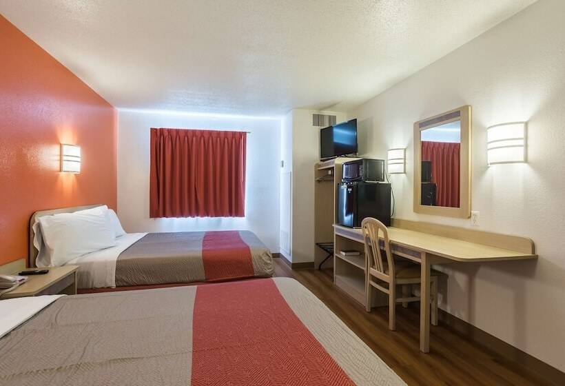 Motel 6dale, In