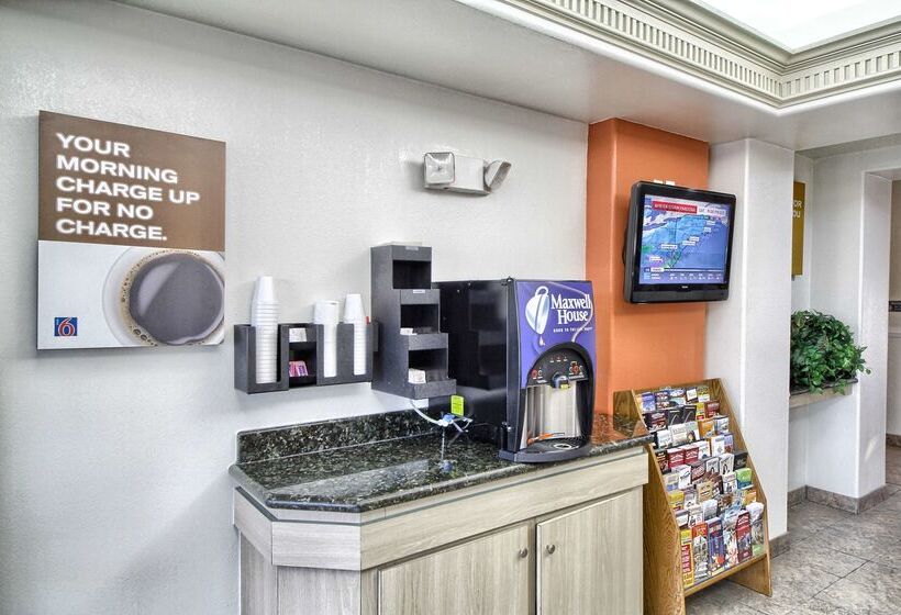 Motel 6mission, Tx