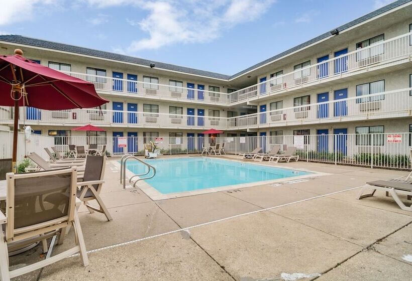 Motel 6rolling Meadows, Il  Chicago Northwest