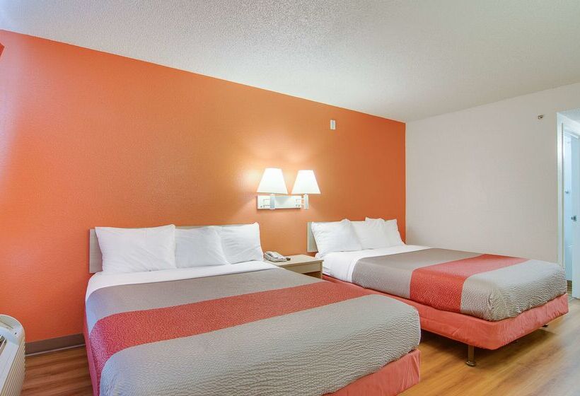 Motel 6tacoma, Wa  South