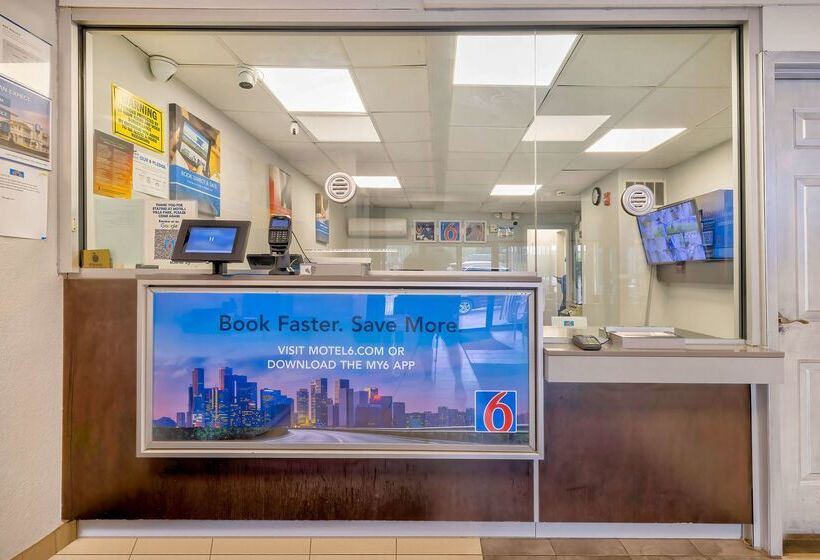 Motel 6villa Park, Il  Chicago West