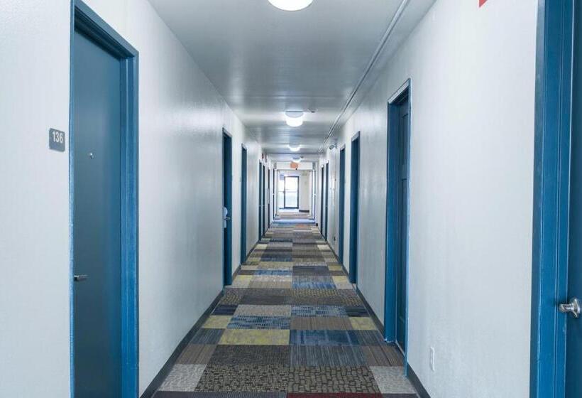 מוטל Americas Best Value Inn East Peoria