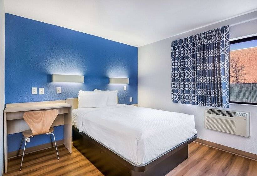 מוטל Americas Best Value Inn East Peoria