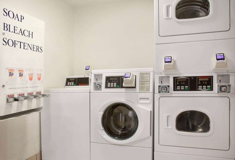 מוטל Howard Johnson By Wyndham Harrisonburg