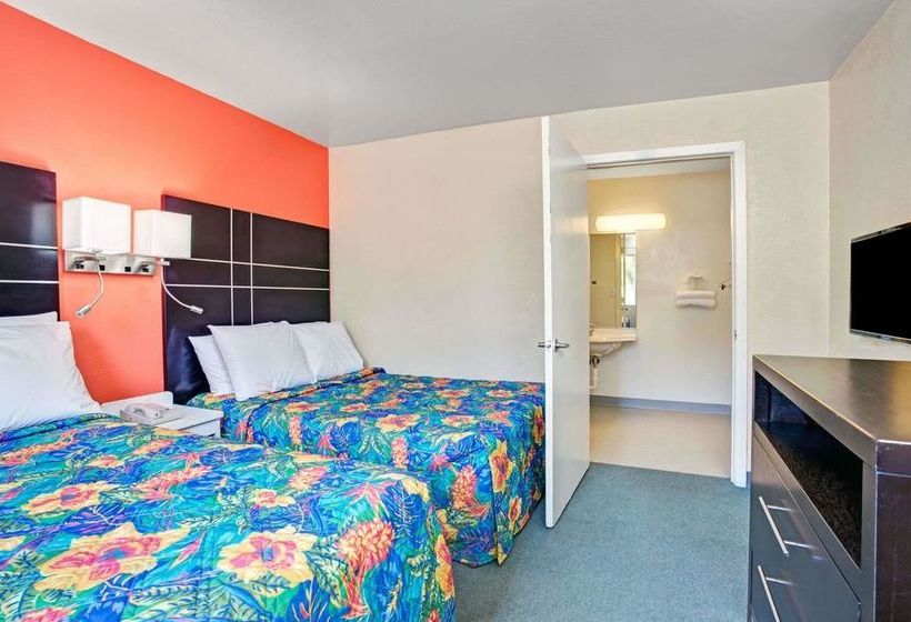 فندق على الطريق Knights Inn Jacksonville North