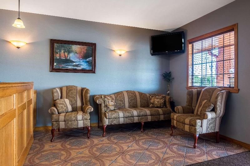 فندق على الطريق Rodeway Inn Broken Bowhochatown