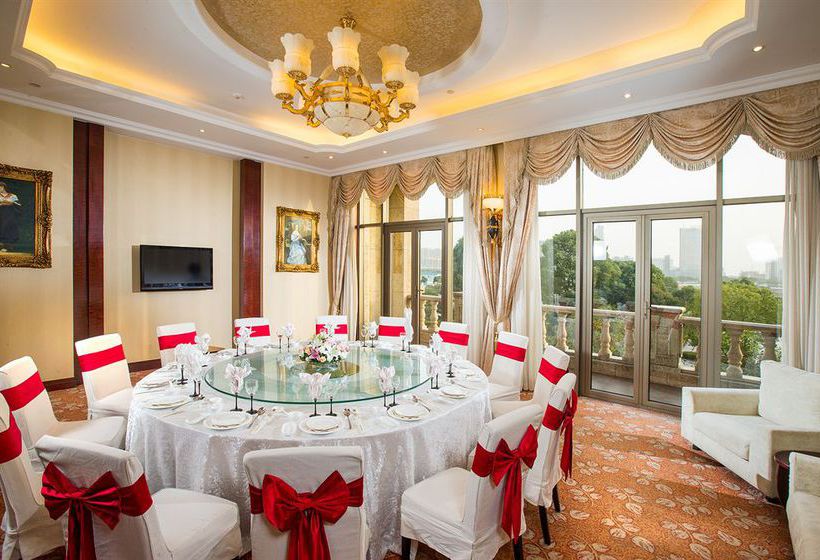 Nanjiao Hotel - Shanghai