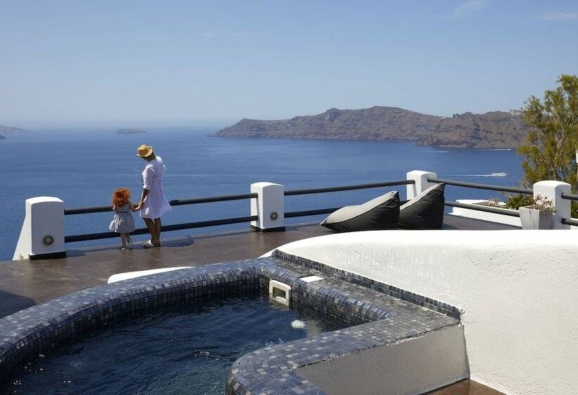 Oia Suites