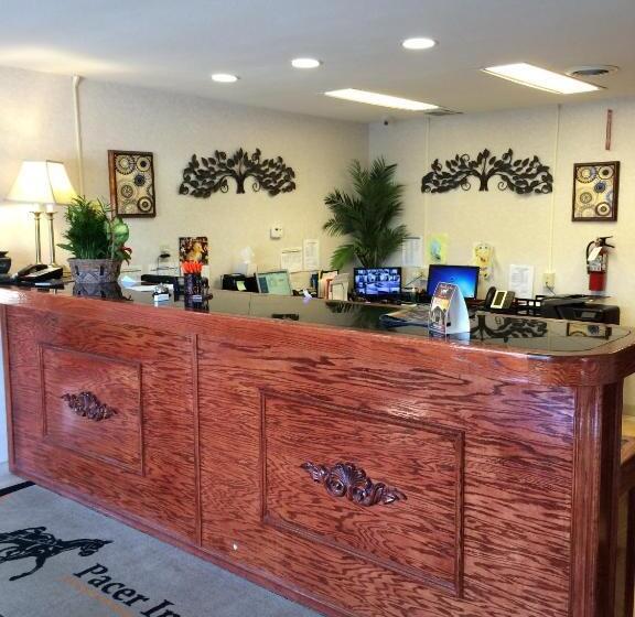 Pacer Inn & Suites Motel
