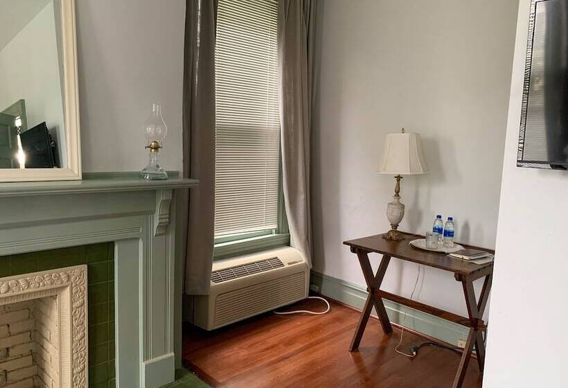 تختخواب و صبحانه Meadows Inn