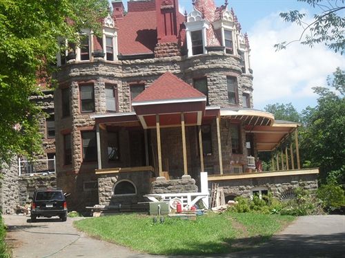 مبيت وإفطار Overlook Mansion