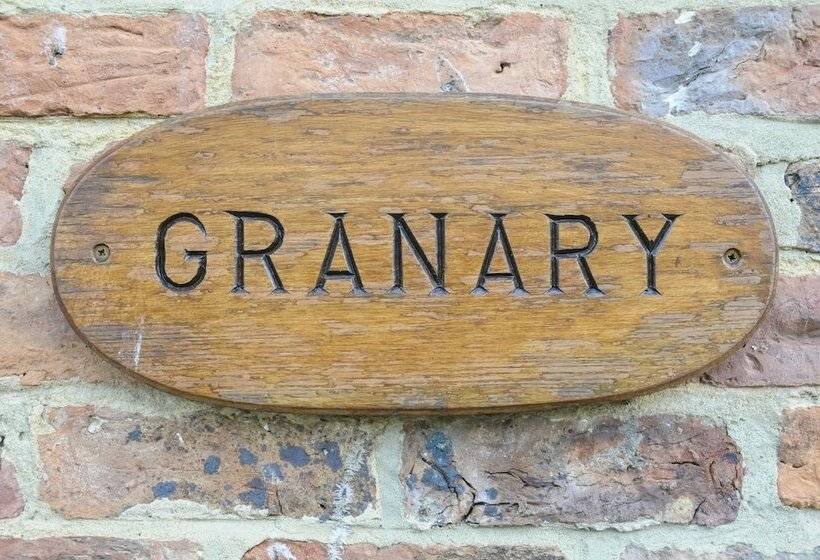 Bed and Breakfast The Poplars Rooms & Cottages