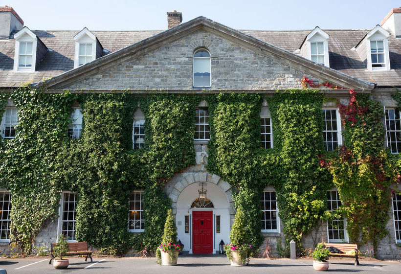 Hotelli Celbridge Manor