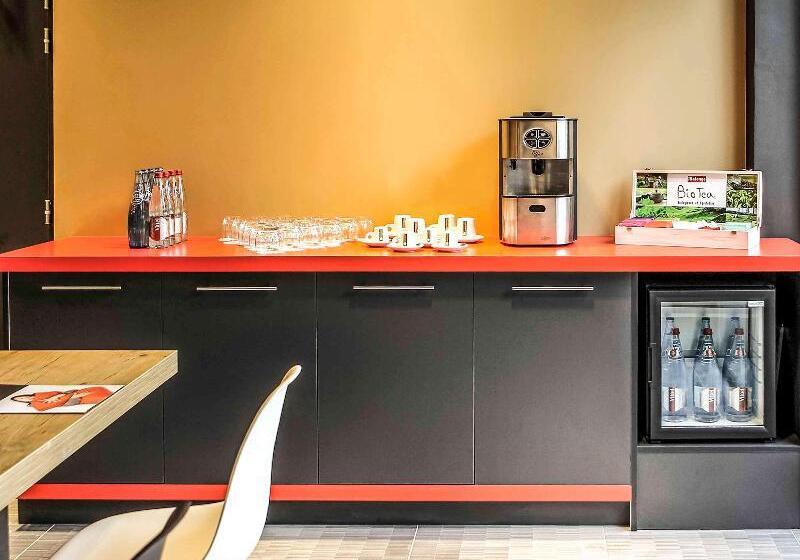 فندق Ibis Saintgenispouilly Geneve