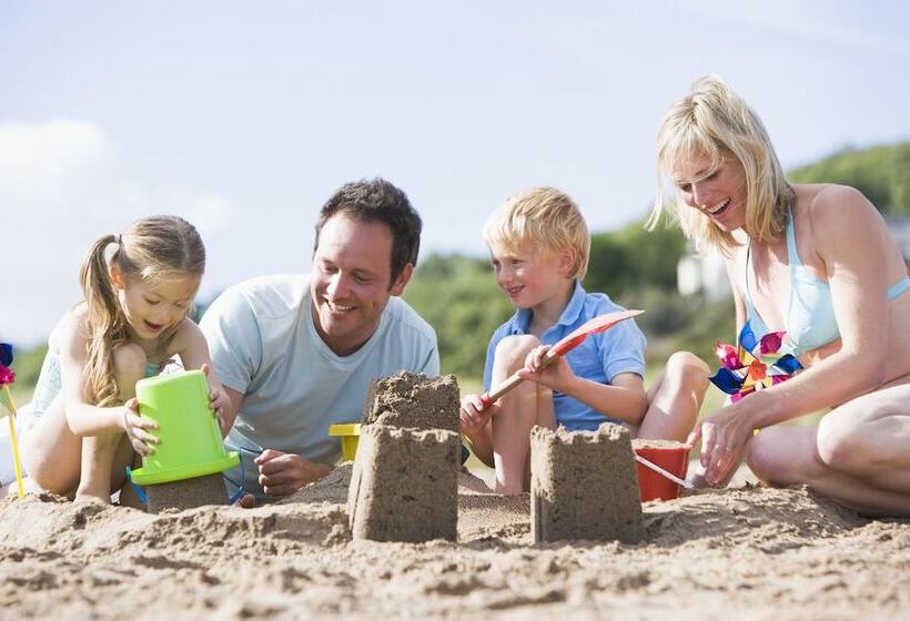 هتل Park Point Marina Inn