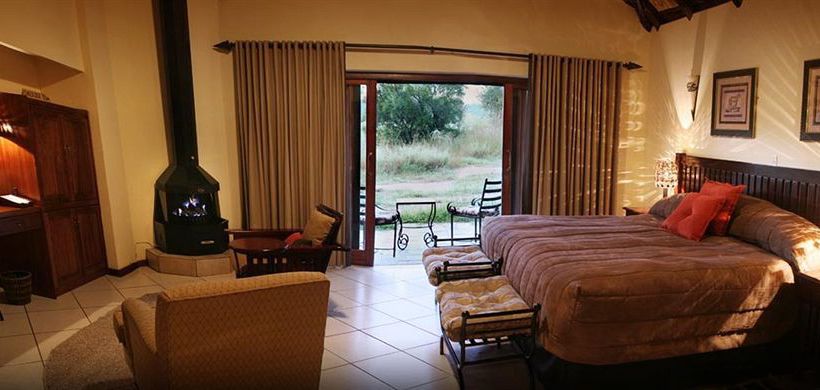 בית מלון כפרי Protea Zebula Lodge