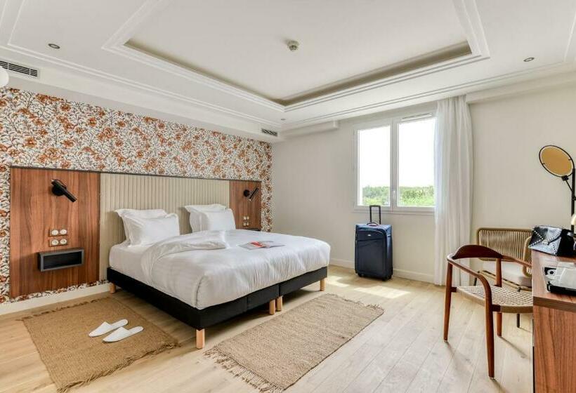 Zenitude Hotel La Valadiere, Ascend Hotel Collection