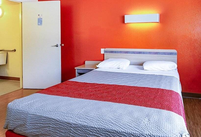 Motel 6 Palatine, Il   Chicago Northwest