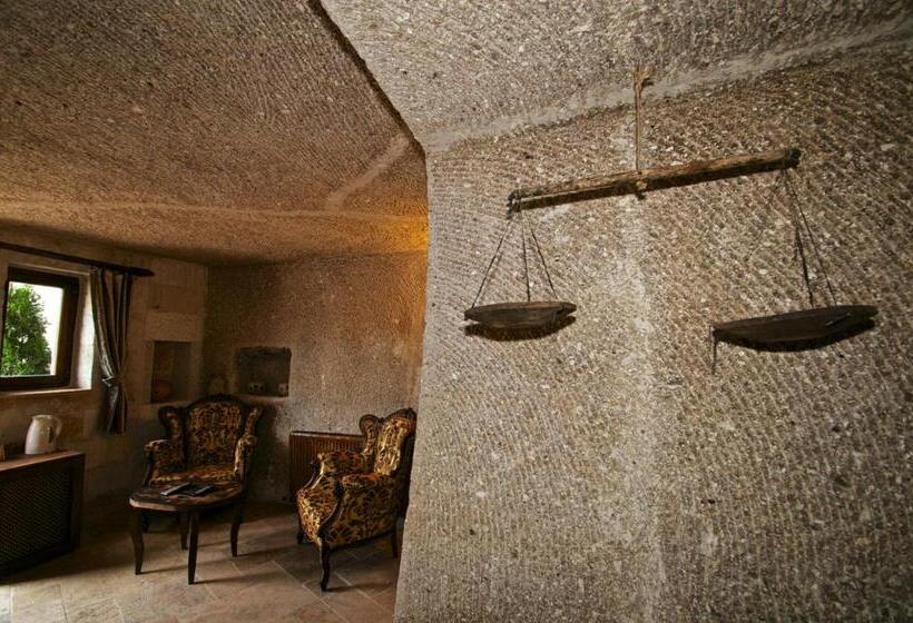 پانسیون Grand Cave Suites