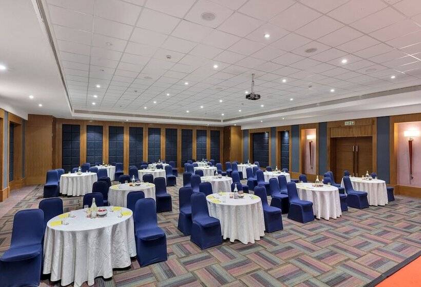 Курорт Club Mahindra Virajpet, Coorg