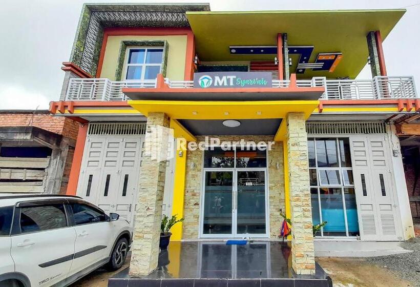 酒店 Mt Syariah Homestay Kerinci Redpartner