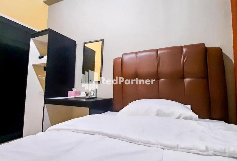 酒店 Mt Syariah Homestay Kerinci Redpartner