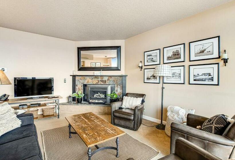 בית מלון כפרי Sand & Sea: Coastal Cove