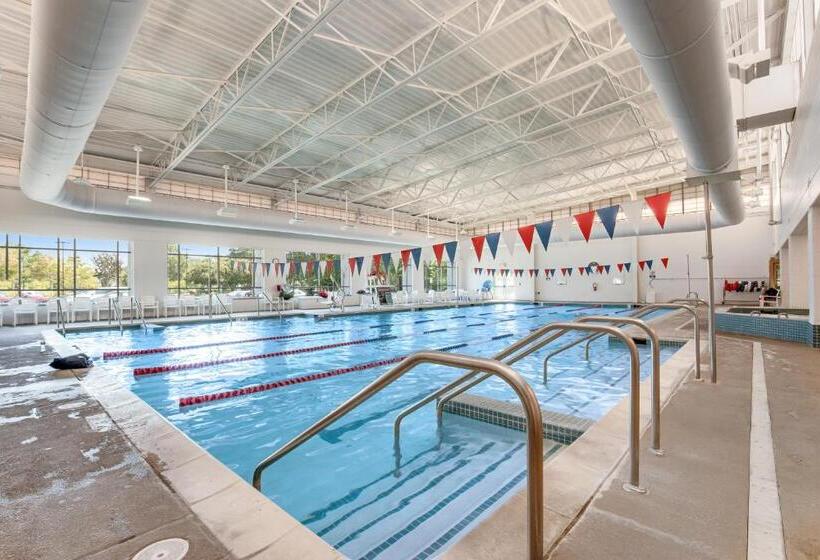 هتل Sea Colony  8901 Timberlake