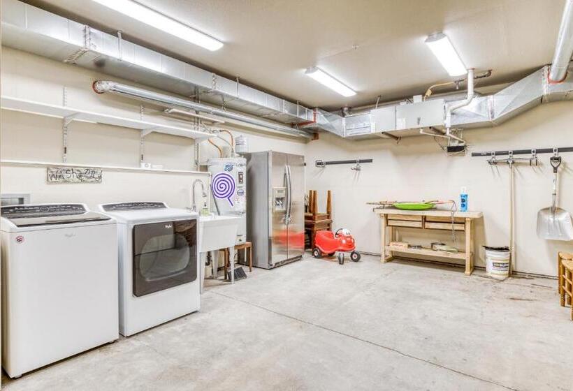 호텔 The Chefs Chalet At Collins Lake