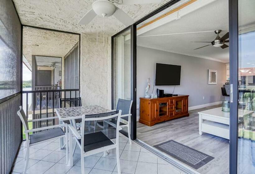 فندق Bay Mariner 428