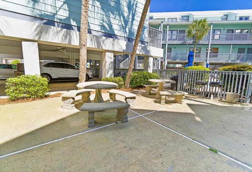 هتل Ocean Reef 110