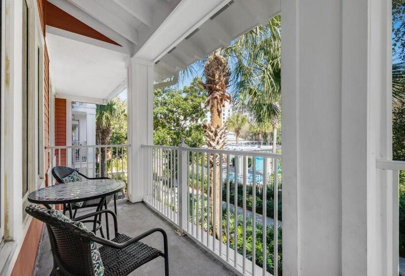 هتل Sandestin Baytowne Wharf 449 Market St Inn