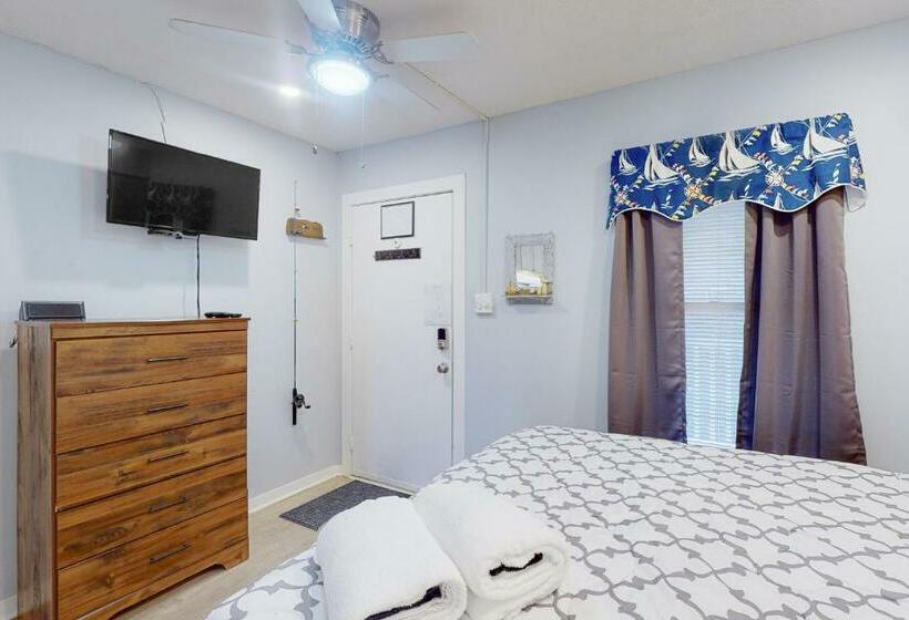 בית מלון כפרי Sunset Landing