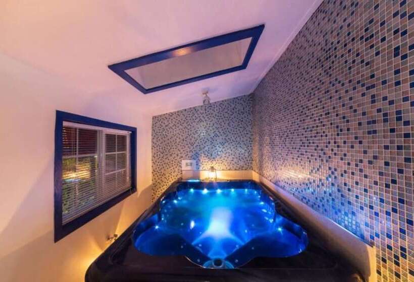 فندق Buan Byeonsanbando Provence Pension