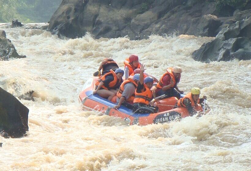 هتل Countryview Recreation Park & Resort