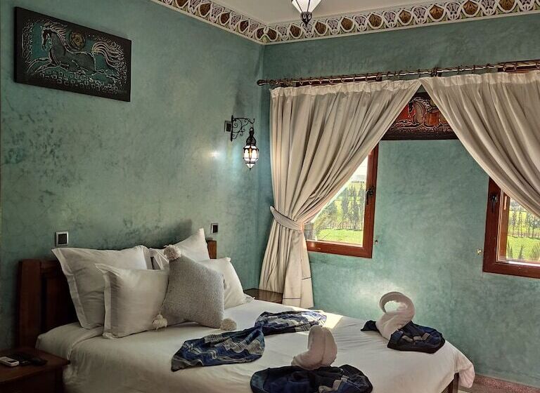 فندق Equi Palace & Spa