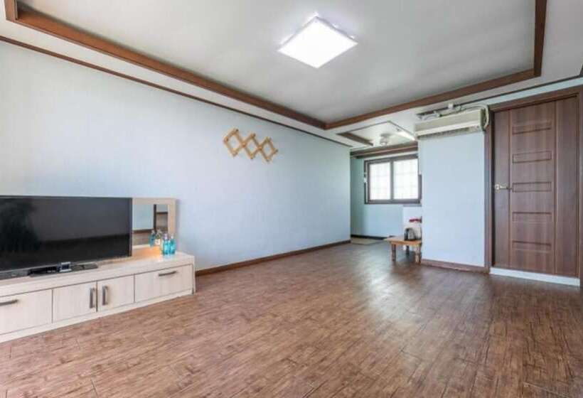 ホテル Eurwangni Badapunggyeong Pension