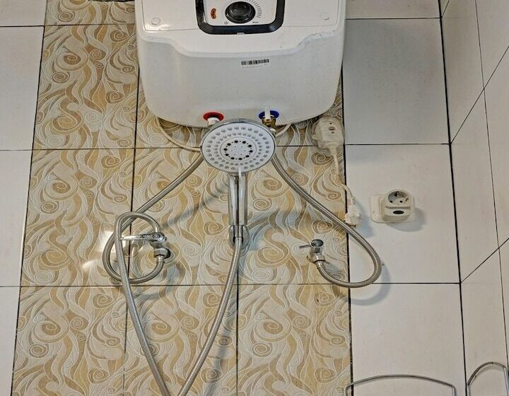 هتل Oyo 91679 Villa Juanda Syariah