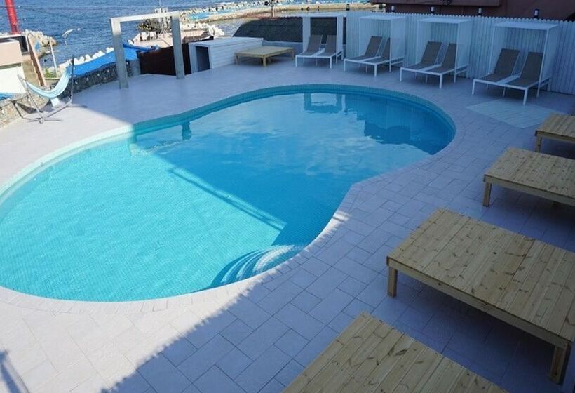 فندق Pohang Soyu Garden Pool Villa