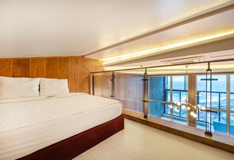 فندق Pohang Soyu Garden Pool Villa