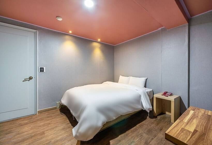 בית מלון כפרי Seongnam Highnoon